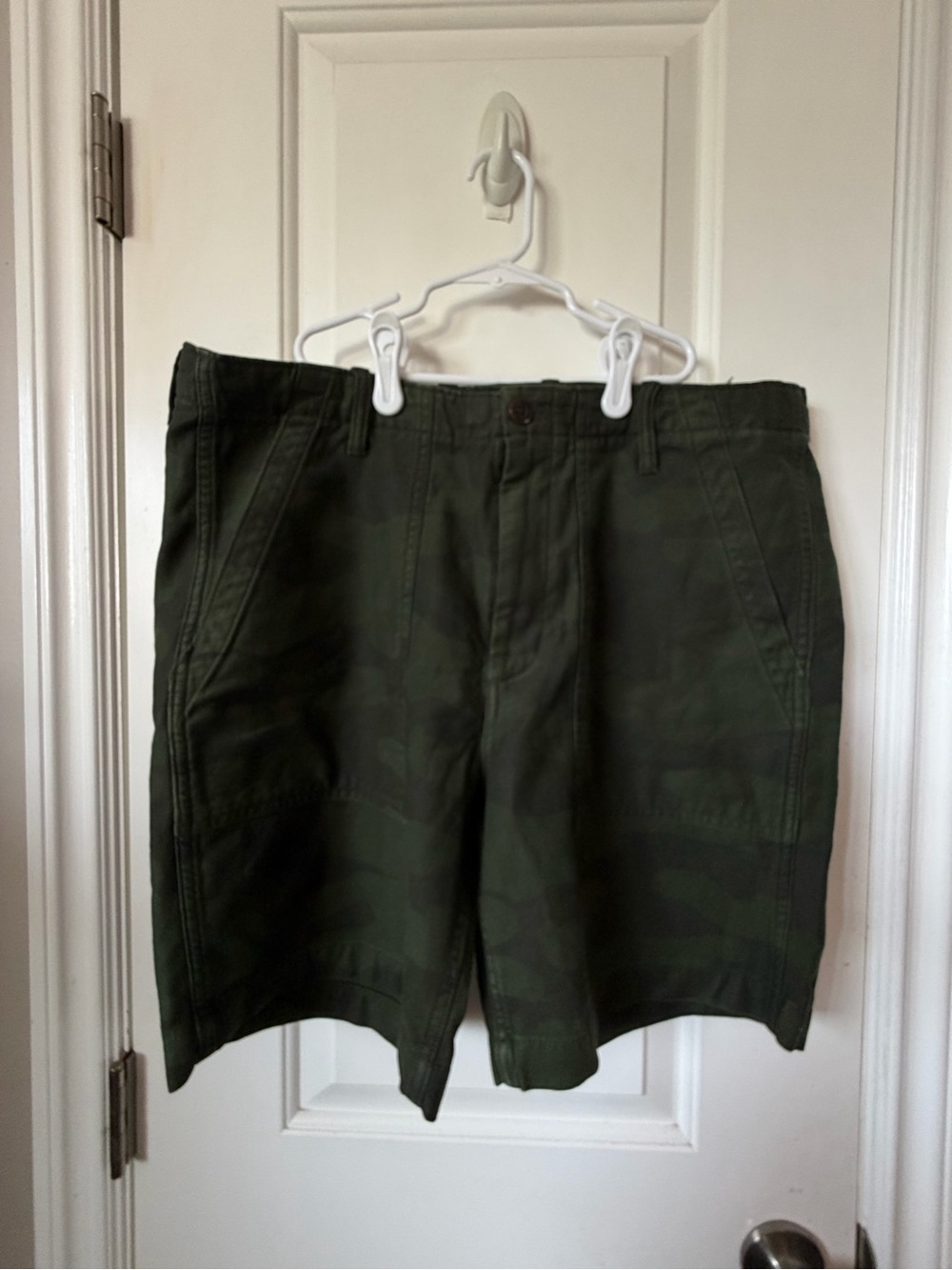 Outerknown Men's Organic Cotton Camo Olive Shorts